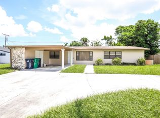 9230 SW 44th St, Miami, FL 33165