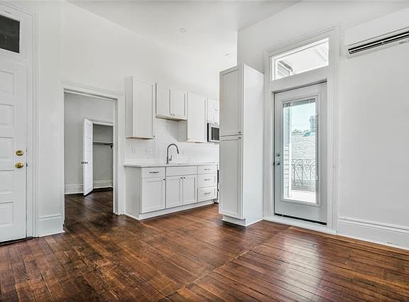 2nd image of 5416 Magazine St #2