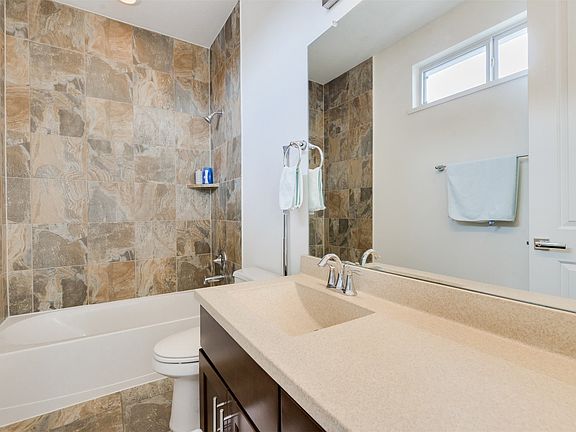 5th image of 5429 Hidalgo St #5429B