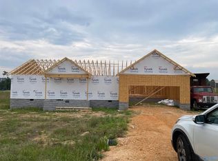 108 Peaceful Dr, Rainsville, AL 35986