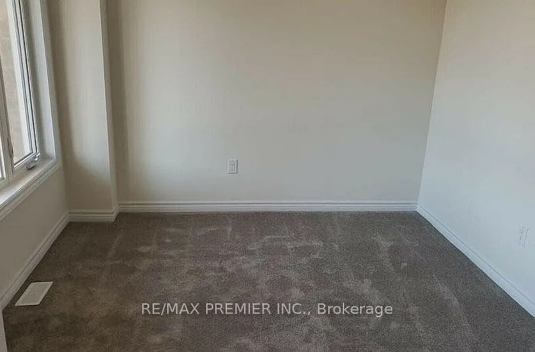 7784 Tupelo Cres — Photo 5