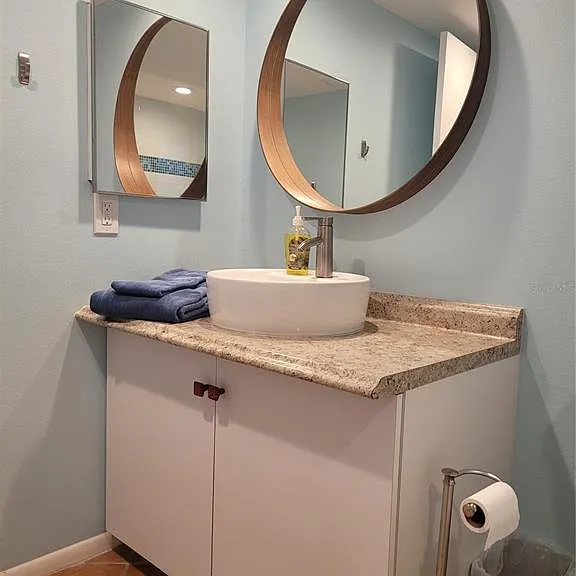 1515 Pinellas Bayway S #17 — Photo 12