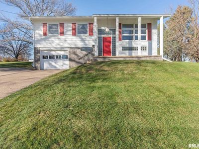 1102 W 51st St, Davenport, IA, 52806