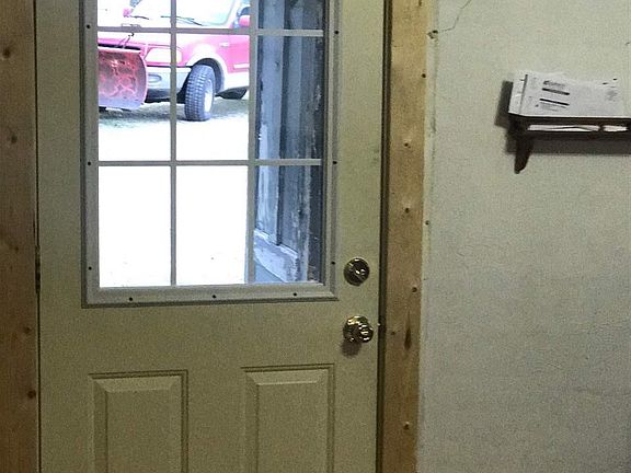 2nd image of 713 Walnut St