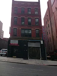 548 West 53rd Street in Hell&#39;s Kitchen
