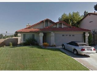 22720 Cardinal St, Grand Terrace, CA 92313