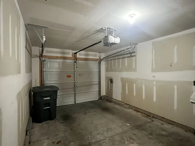 34 Ackland Dr — Photo 12