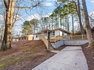 680 Amanda Pl, Winston Salem, NC 27101