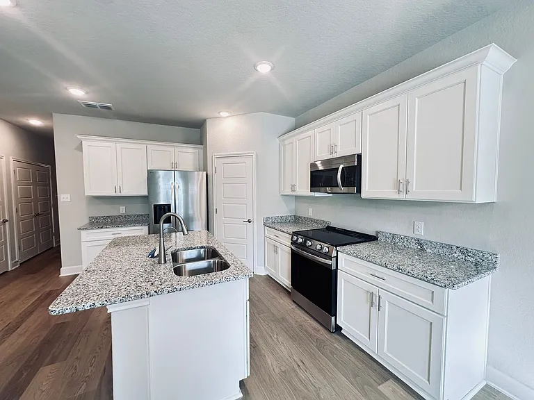 7162 Magnolia Creek — Photo 4