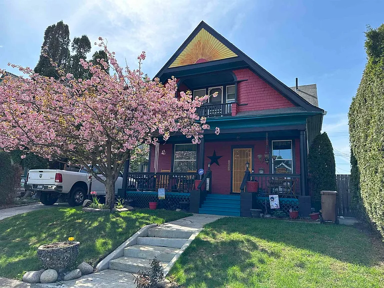 W Carlisle Ave — Photo 1