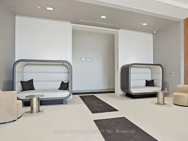 2075 Lakeshore Rd #1011 — Photo 5