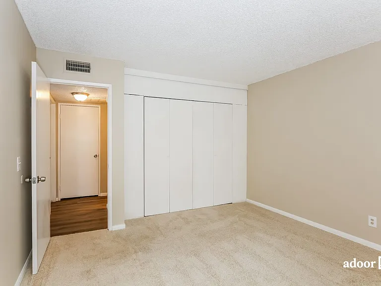 1405 Vegas Valley Dr #198 — Photo 9