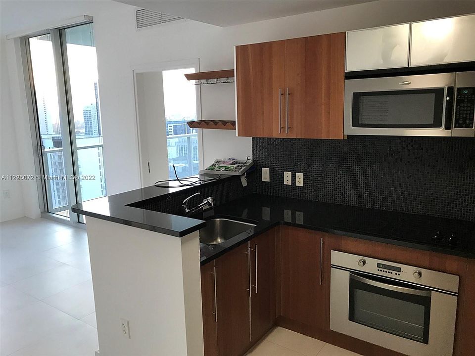 1st image of 300 S Biscayne Blvd APT 3211