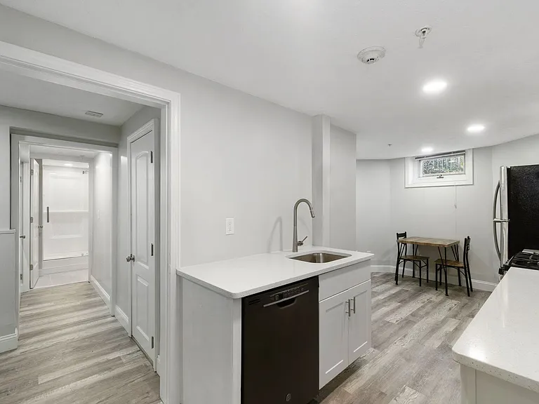 335 Angell St #GK — Photo 3