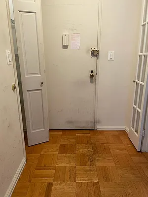Rented by Manhattan Flats | media 8