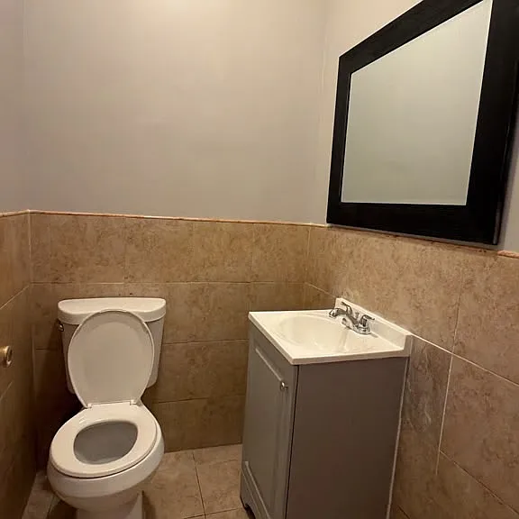 1623 Yates Ave #3A — Photo 1