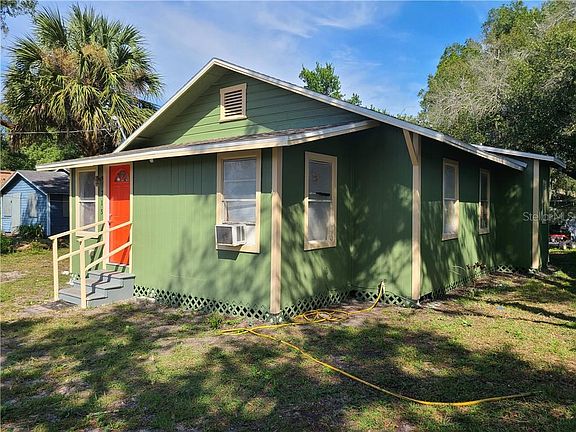 4th image of 715 W Myrtle St #2