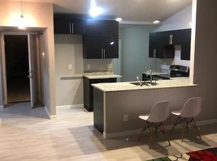 5833 S 42nd Pl, Phoenix, AZ 85040