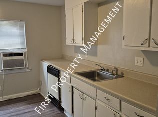 207 Valley View Ave APT 2, Red Bank, TN 37415
