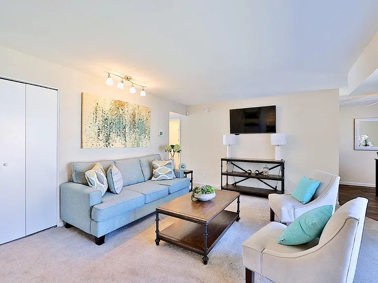Cedar Creek Apartment Homes — Photo 5