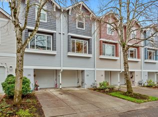 8721 NE 17th St, Vancouver, WA 98664