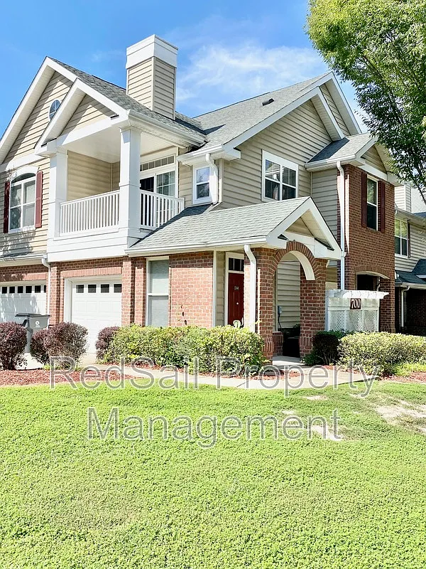 2 bed, 2.0 bath, 1080 sqft, $1,895 — Photo 2