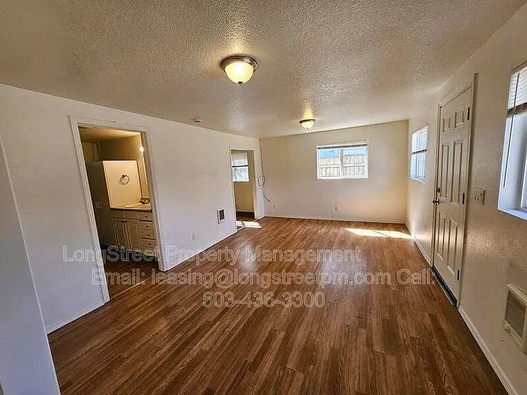 4553 NE 105th Ave #2 — Photo 6