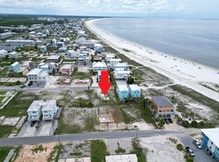 118 41st St, Mexico Beach, FL 32456