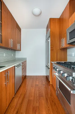 Rented by Brown Harris Stevens | media 25