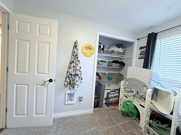 205 Christopher Ct — Photo 17