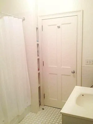 Rented by Keller Williams NYC | media 19