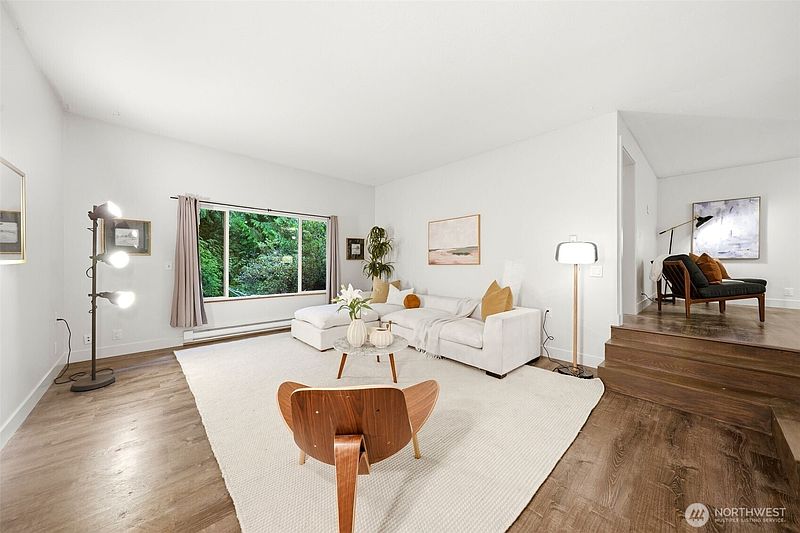 4th image of 23029 61st Avenue SE