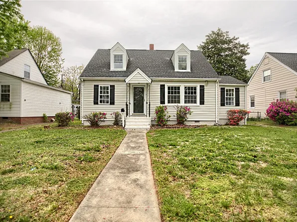 7 Charles St, Hampton, VA 23669