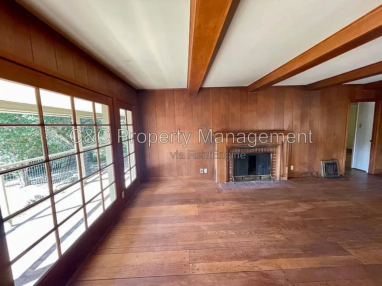 8210 El Camino Estrada — Photo 14