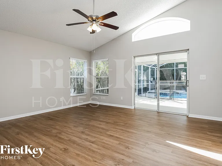 13521 Fordwell Dr — Photo 4