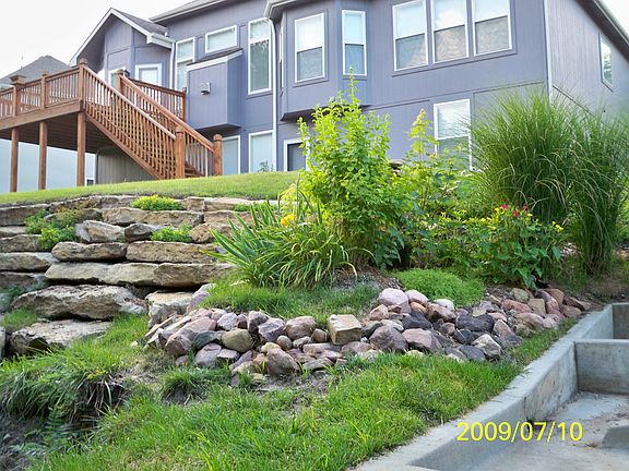 3rd image of 707 Willow Dr