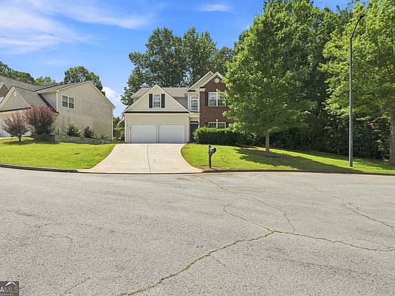4th image of 25 Trayton Way