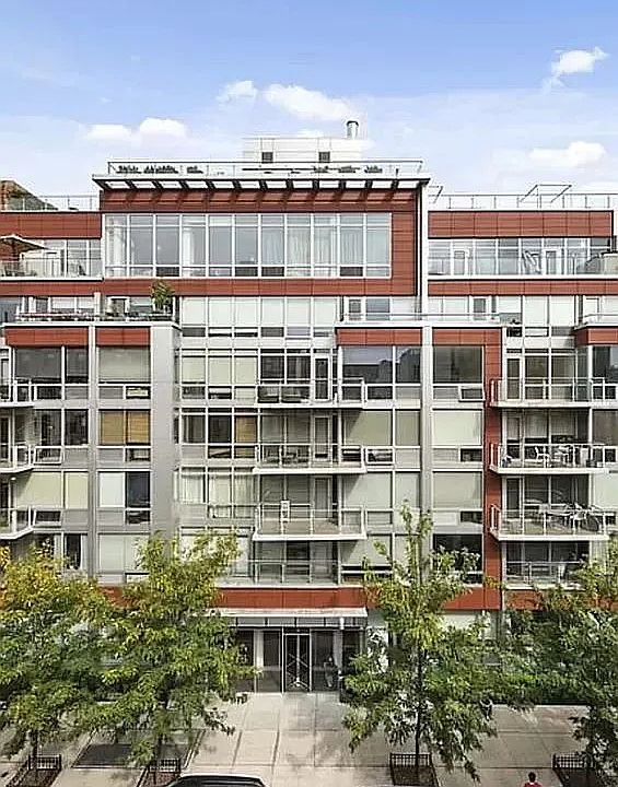 1st image of 425 E 13th St #Gd