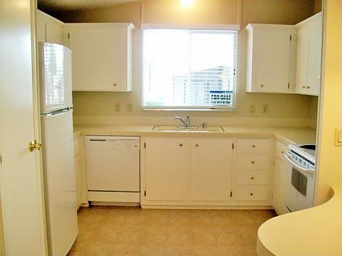 2nd image of 68 Darby Cay