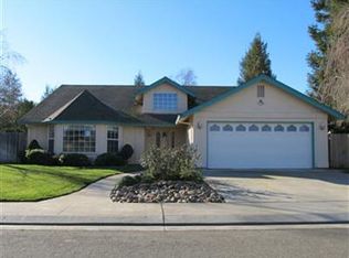 13320 Gina Dr, Lockeford, CA 95237
