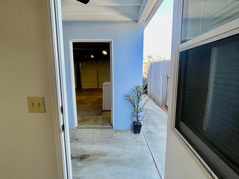 2167 Pierpont Blvd — Photo 10