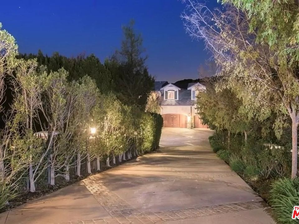 3356 Adamsville Ave, Calabasas, CA 91302 Zillow
