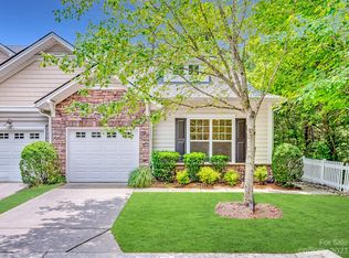 2095 Calloway Pines Dr, Tega Cay, SC 29708