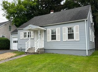 135 Cornwall Ave, Utica, NY 13502