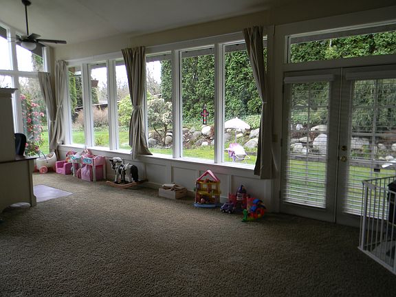 3rd image of 12624 266th Ave SE