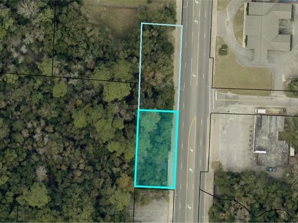 Stewart St, Milton, FL 32570