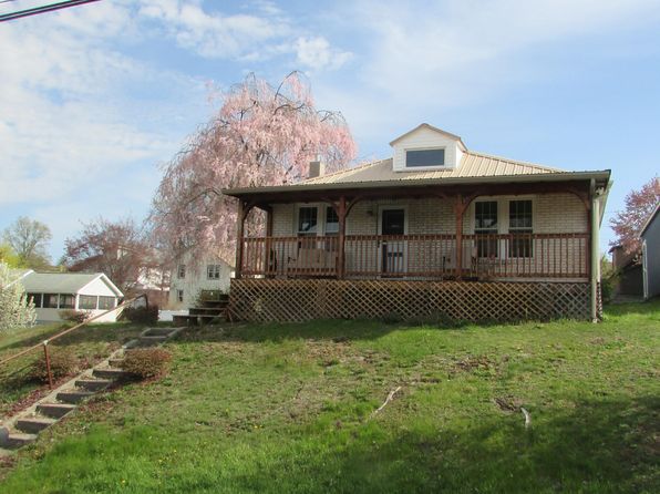 470 Wheatley Ave, Northumberland, PA 17857