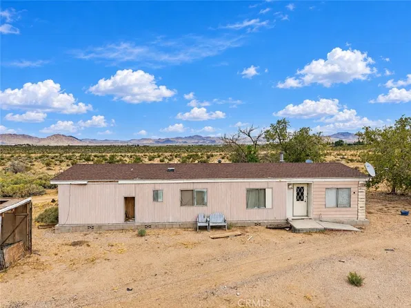 34545 Honey Ln, Lucerne Valley, CA 92356