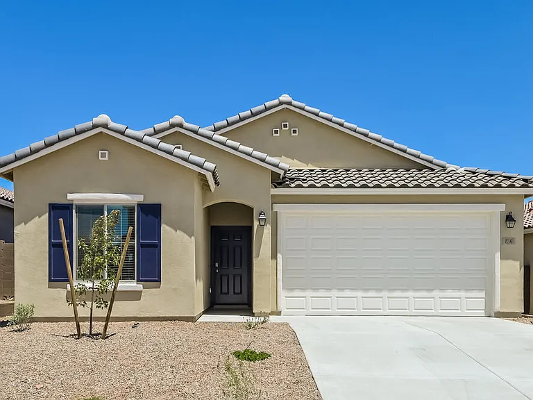 836 W Calle Falerno — Photo 1