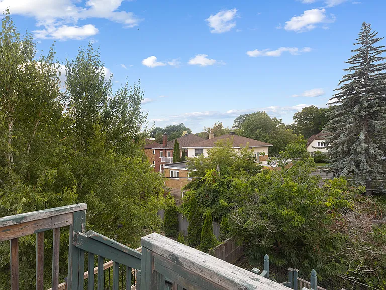 38 Marlborough Ave — Photo 23
